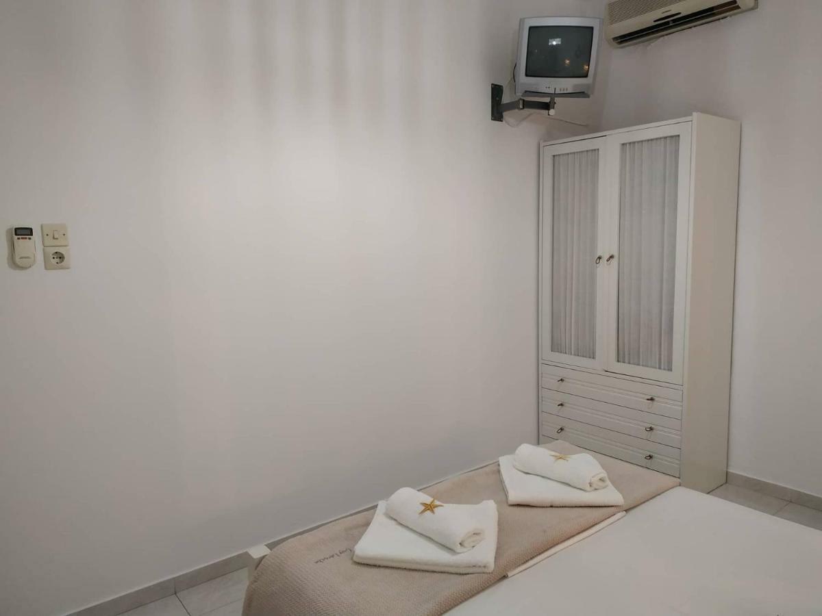 Andreas And Petrinela Rooms Triovasálos Екстериор снимка